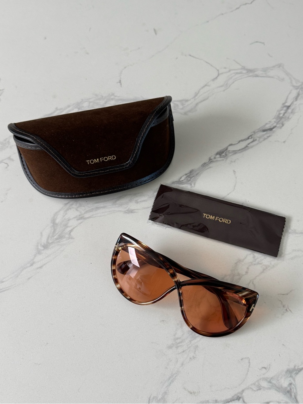 Tom Ford Beatrice FT1196 Tortoiseshell Cat eye Frame Sunglasses - Picture 10 of 11